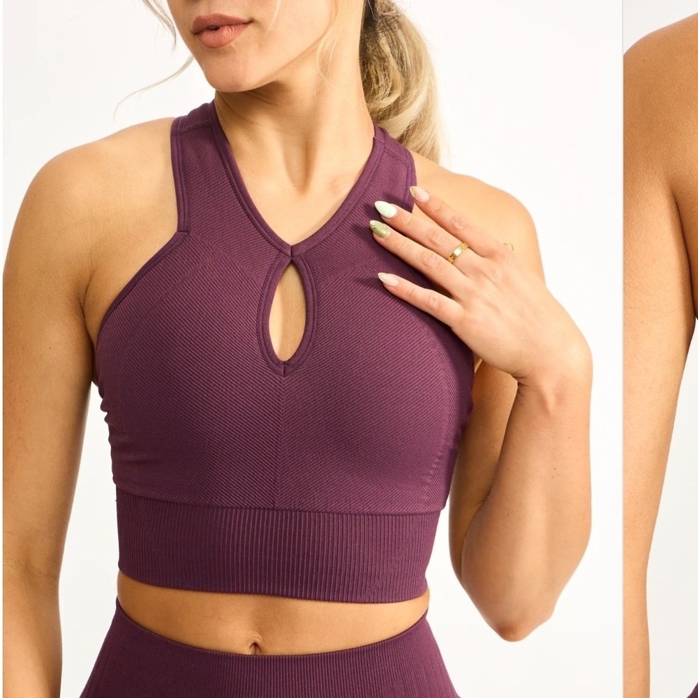 Buffbunny Sphynx Seamless Sports Bra Ribbed Keyhole Plum XL High Neck Gym Top